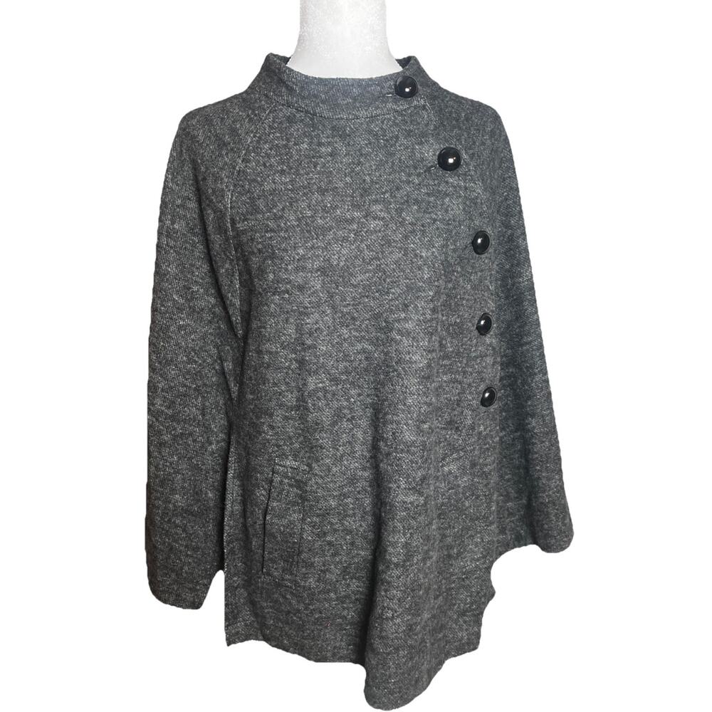 Stella Starr Gray Cape W/ Offset Buttons Pockets Wmn Sz L Cabin Cottage Whimsy